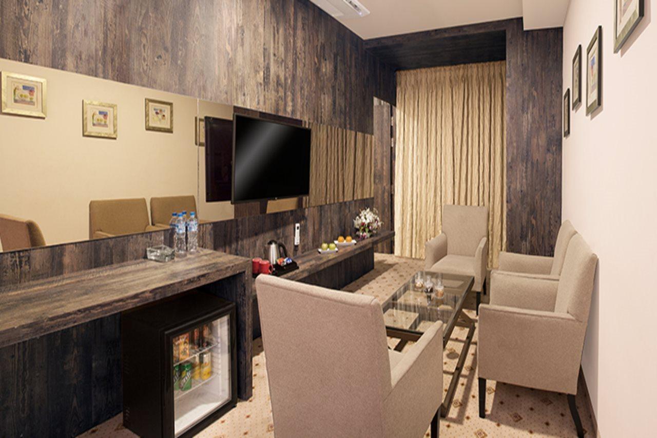 Regenta Central Hotel & Convention Centre Nagpur Luaran gambar