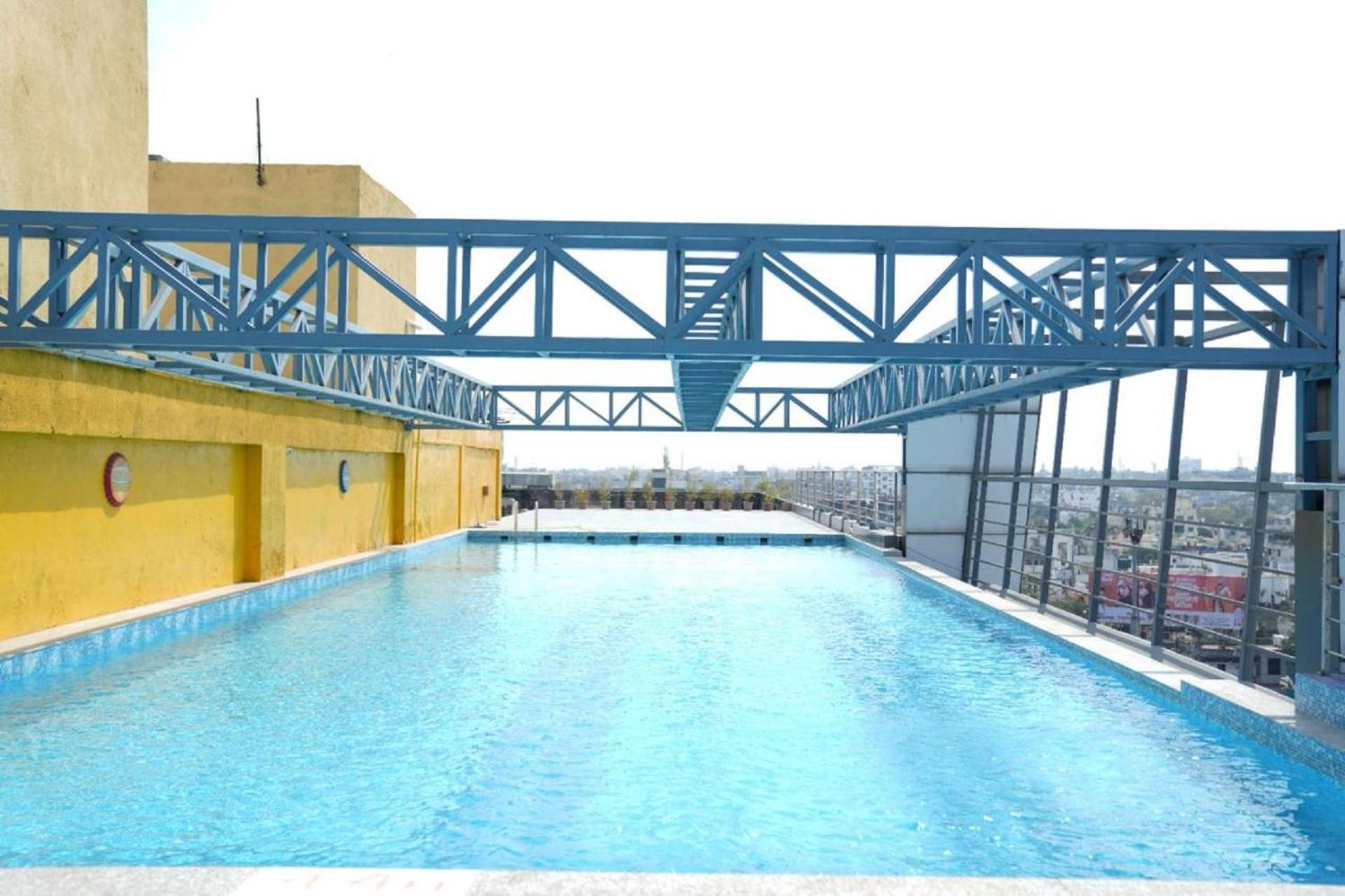 Regenta Central Hotel & Convention Centre Nagpur Luaran gambar