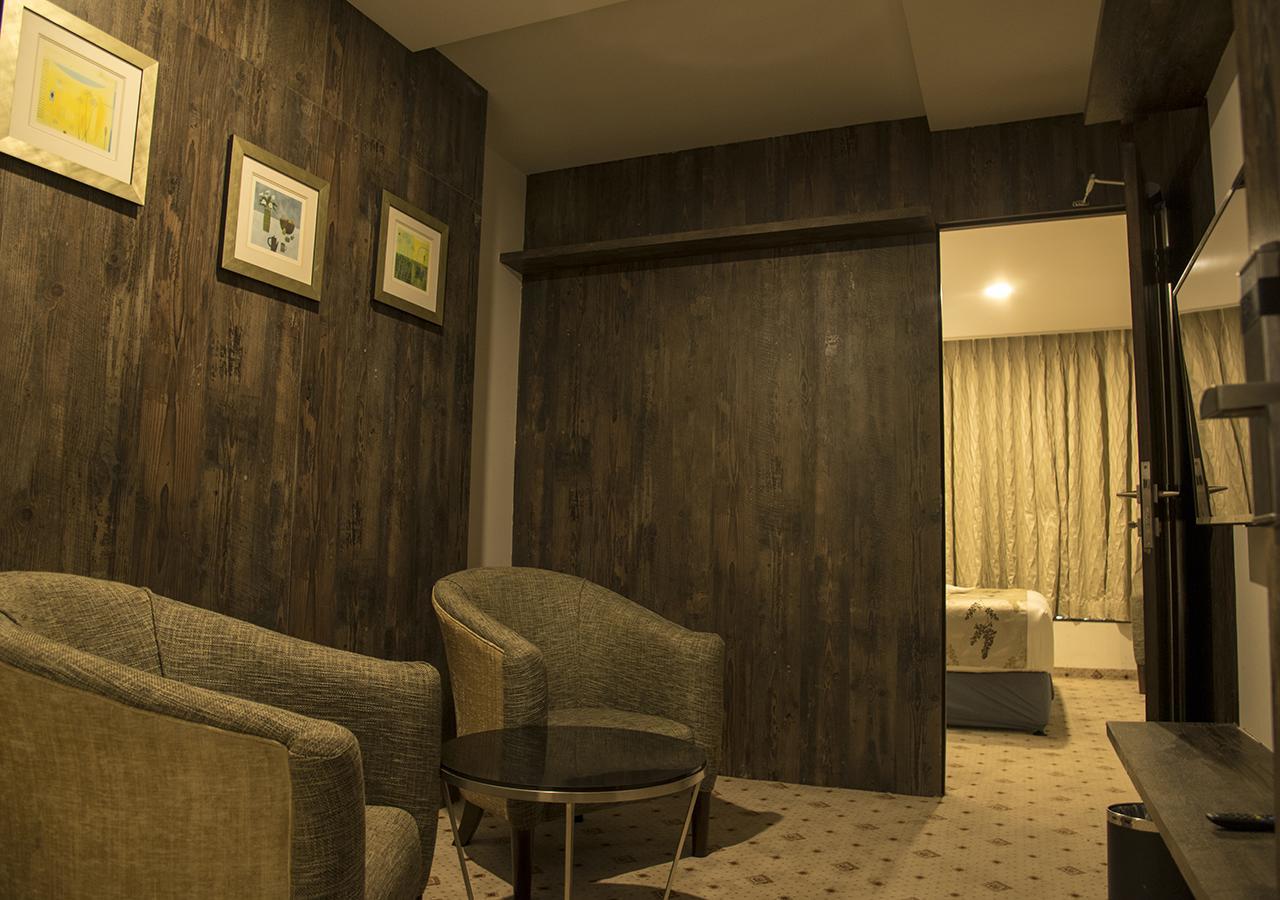 Regenta Central Hotel & Convention Centre Nagpur Luaran gambar