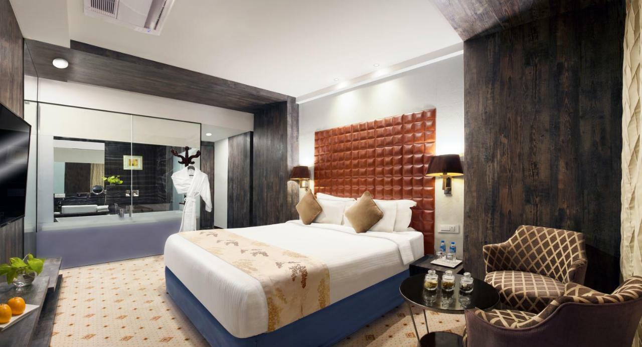 Regenta Central Hotel & Convention Centre Nagpur Luaran gambar